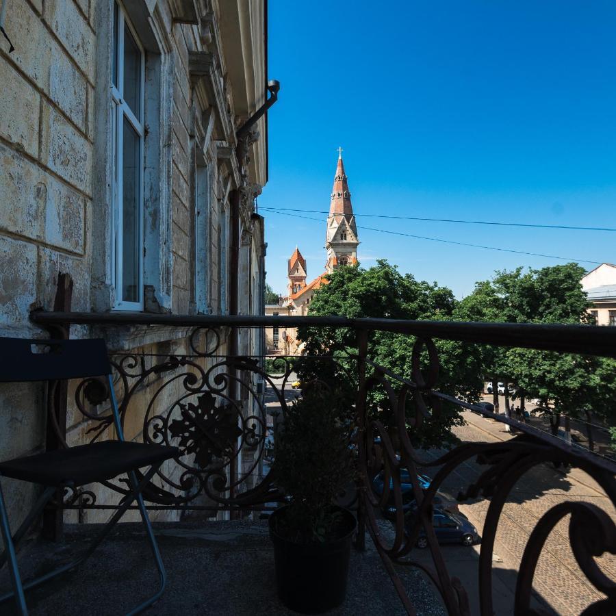 Апарт-Готель У Кірхи Odesa Exterior foto